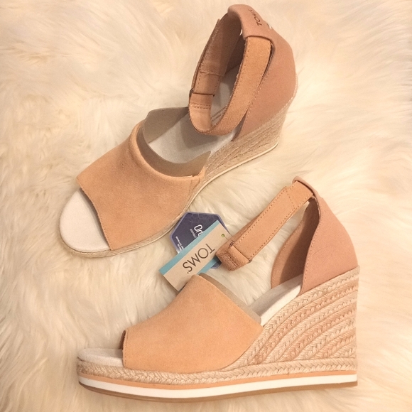 Tom's Marisol Sandal Wedges Sandy Beige Suede - Picture 2 of 7